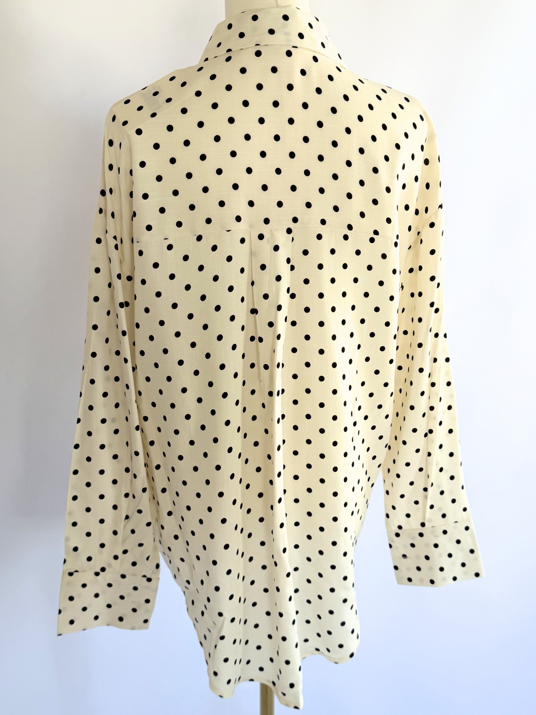 Noir Dot Collared Shirt