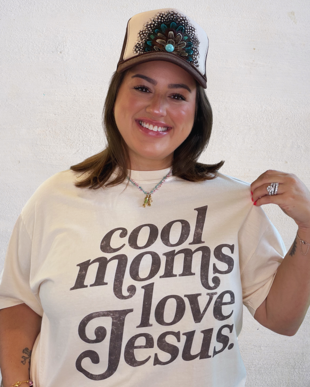 Cool Moms Love Jesus Graphic Tee