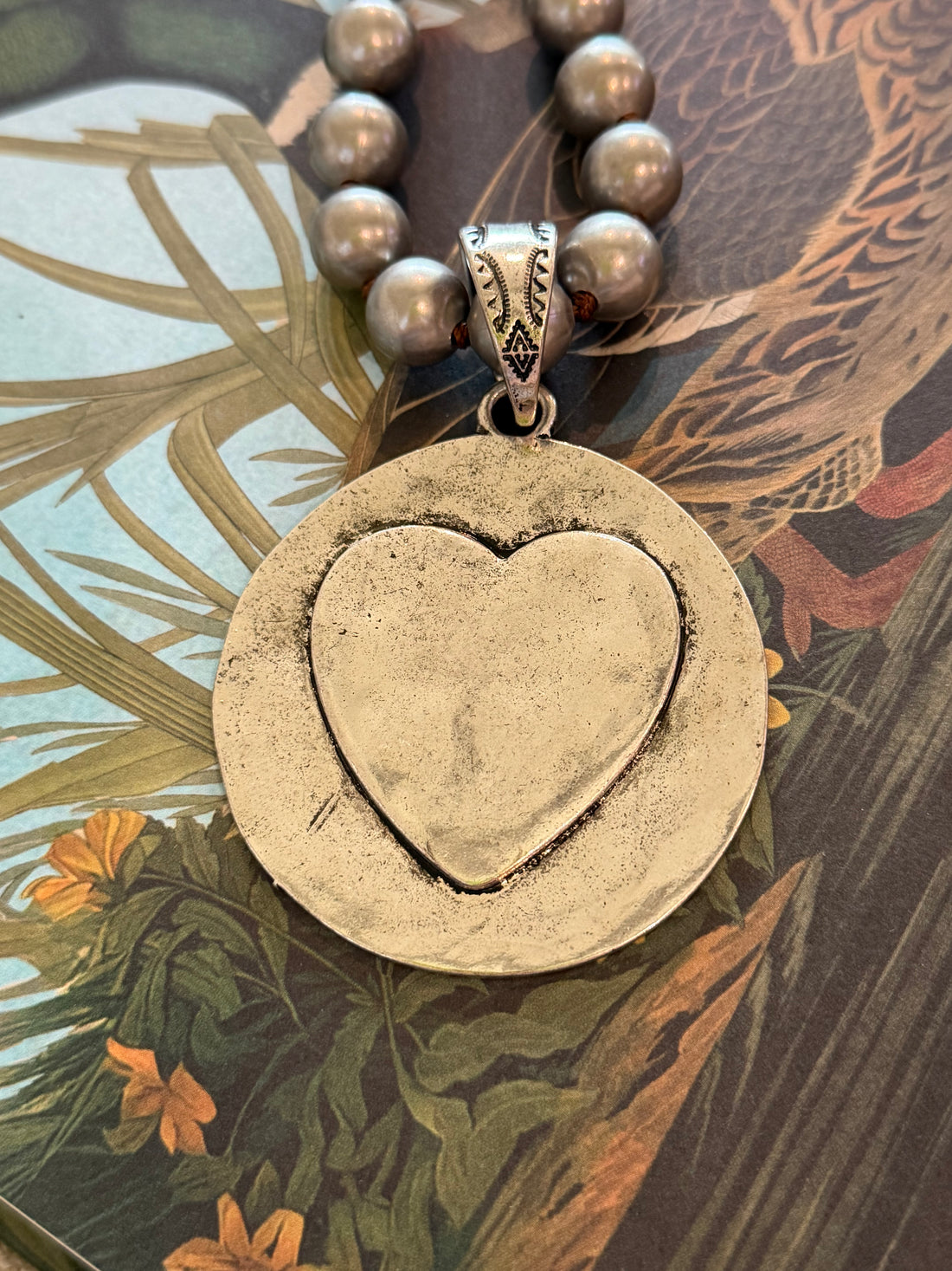 Vintage Heart Pendant Necklace – Silver Beaded Statement Jewelry